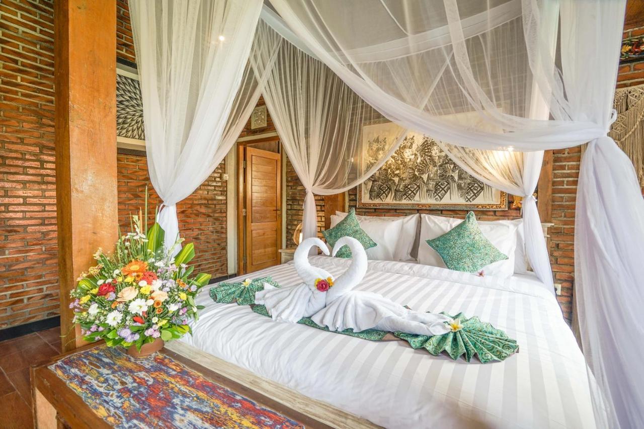 Nelayan Beach Resort By Kts Bali Canggu Esterno foto