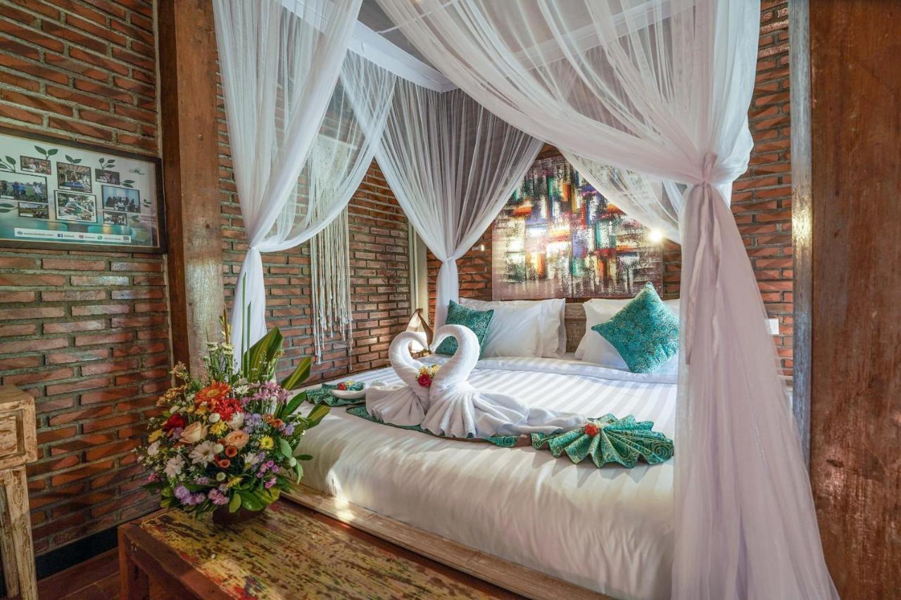 Nelayan Beach Resort By Kts Bali Canggu Esterno foto